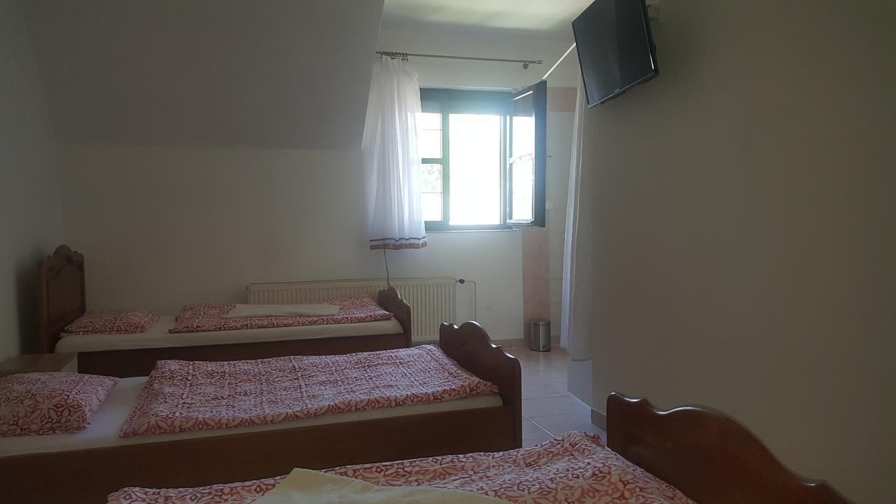 Motel Kotva Ivanka pri Dunaji Εξωτερικό φωτογραφία