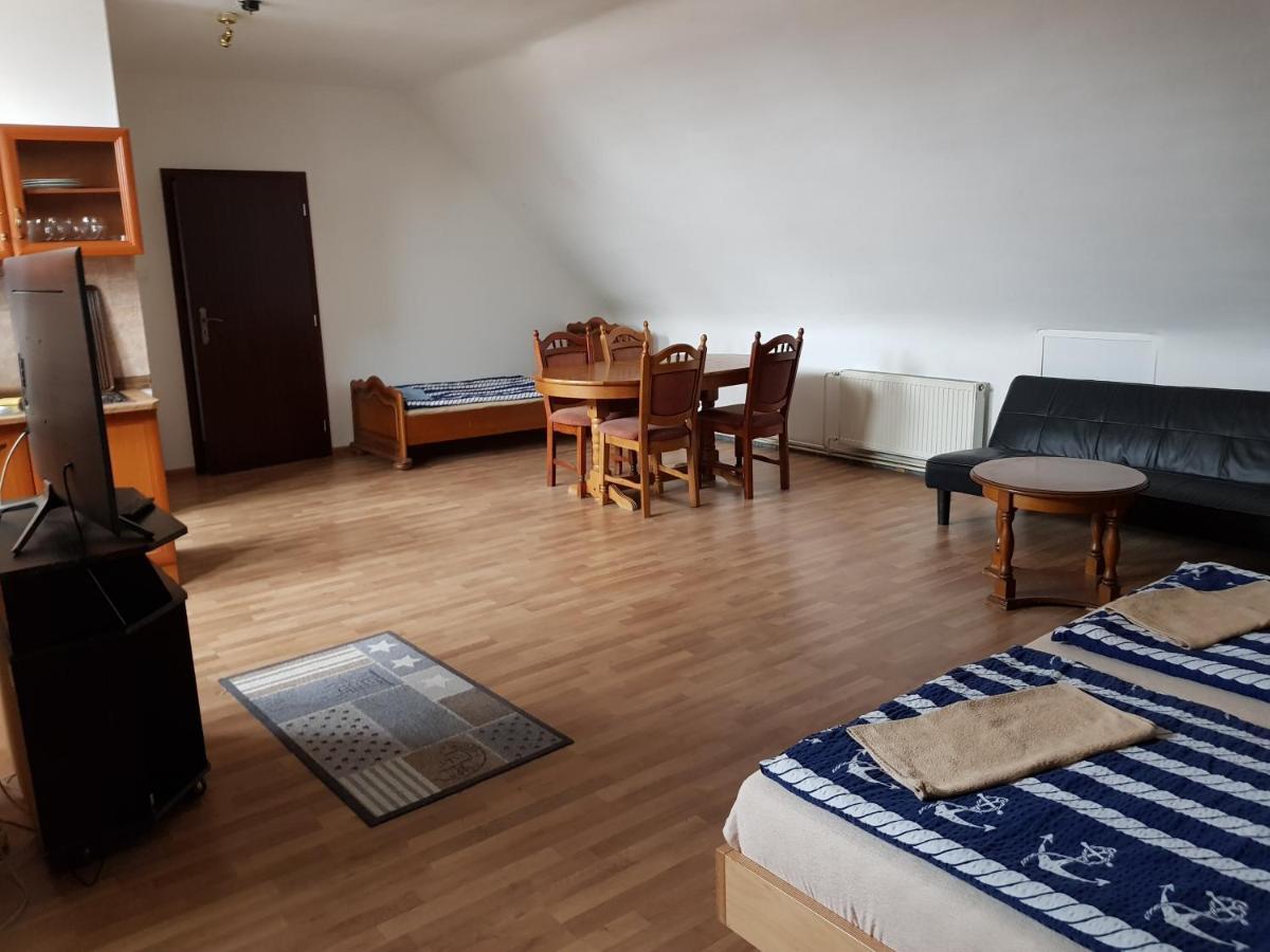 Motel Kotva Ivanka pri Dunaji Εξωτερικό φωτογραφία