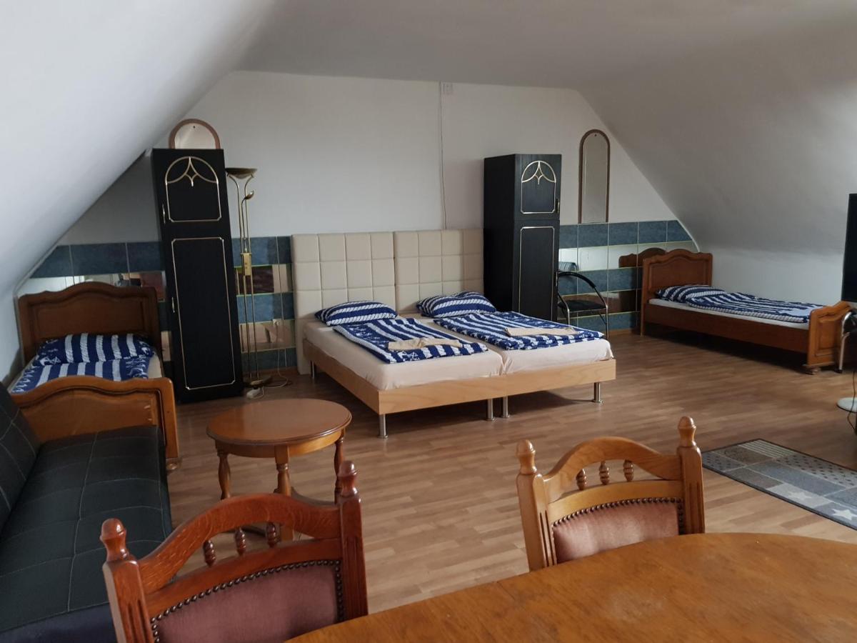 Motel Kotva Ivanka pri Dunaji Εξωτερικό φωτογραφία