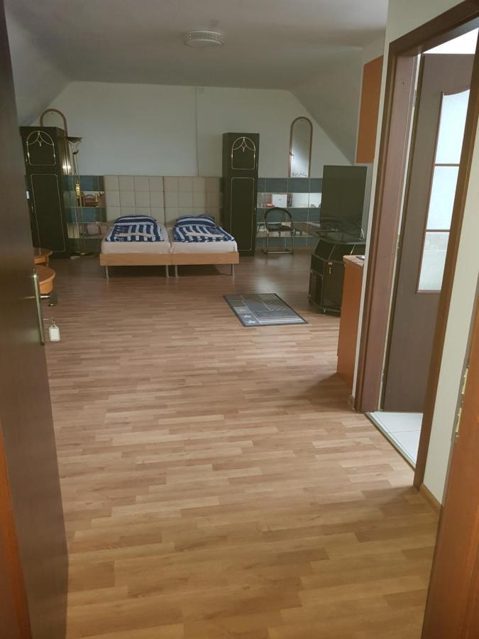 Motel Kotva Ivanka pri Dunaji Εξωτερικό φωτογραφία